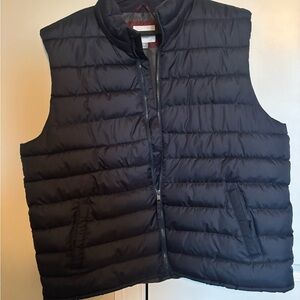 Old Navy Men's Dark Puffer Vest